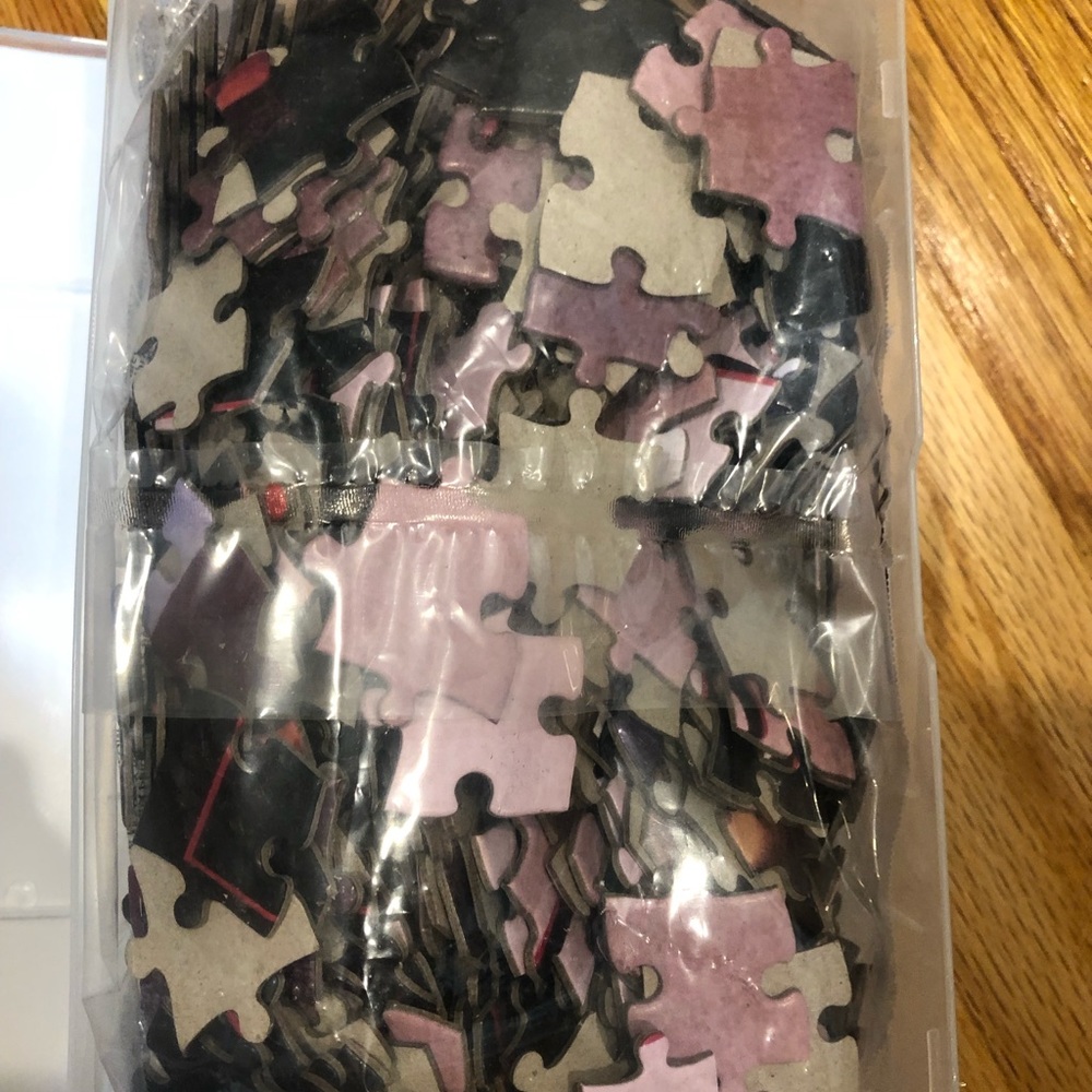 500 piece never used foot loose puzzle - Picture 7 of 7